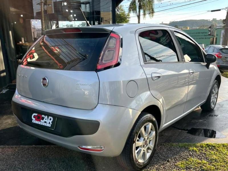 Fiat Punto ATTRACTIVE 1.4 Fire Flex 8V 5p - foto 6
