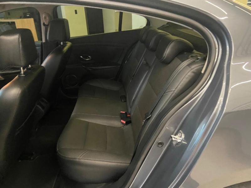 Renault FLUENCE Sed. Dynamique 2.0 16V FLEX Aut. - foto 8