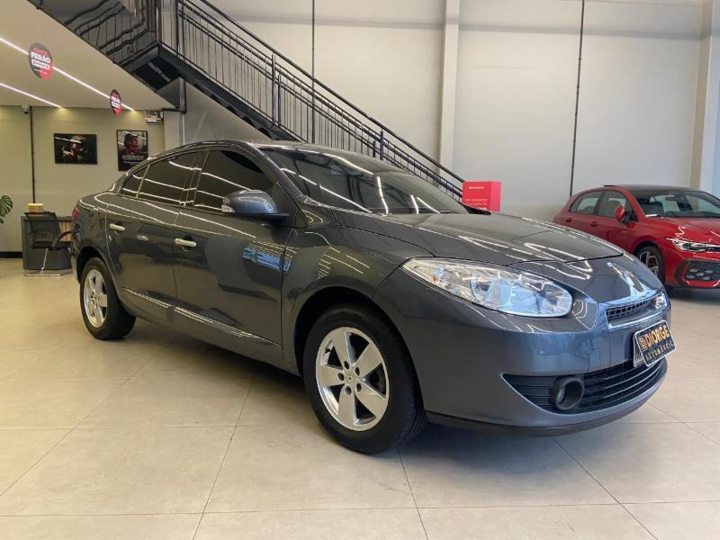 Renault FLUENCE Sed. Dynamique 2.0 16V FLEX Aut. - foto 3