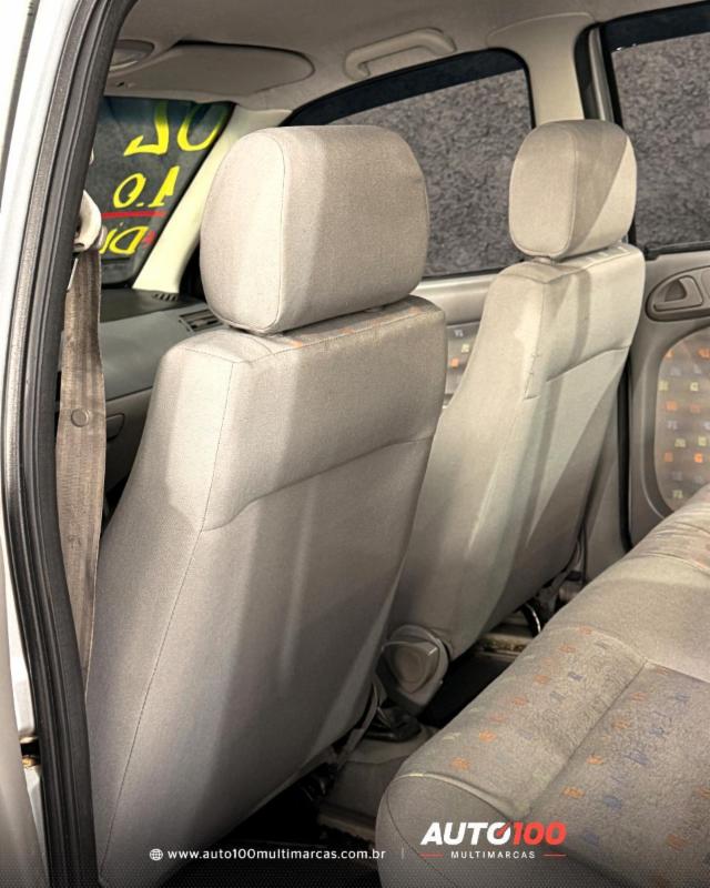 Volkswagen Gol 1.0 Plus 16v 4p - foto 16