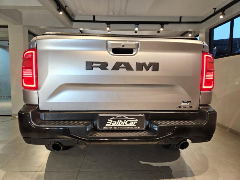 Ram RAMPAGE R/T HURRIC. 4 2.0 TB CD 4X4 Aut. - foto 4