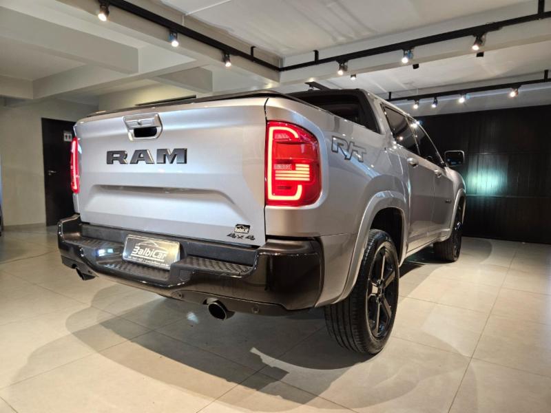 Ram RAMPAGE R/T HURRIC. 4 2.0 TB CD 4X4 Aut. - foto 5