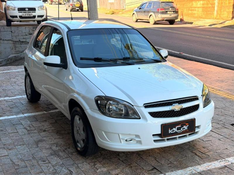 Chevrolet Celta Spirit/ LT 1.0 MPFI 8V FlexP. 5p - foto 2