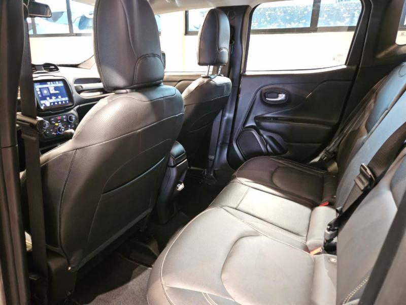 Jeep Renegade SAHARA T270 1.3 TB 4x2 Flex Aut - foto 9