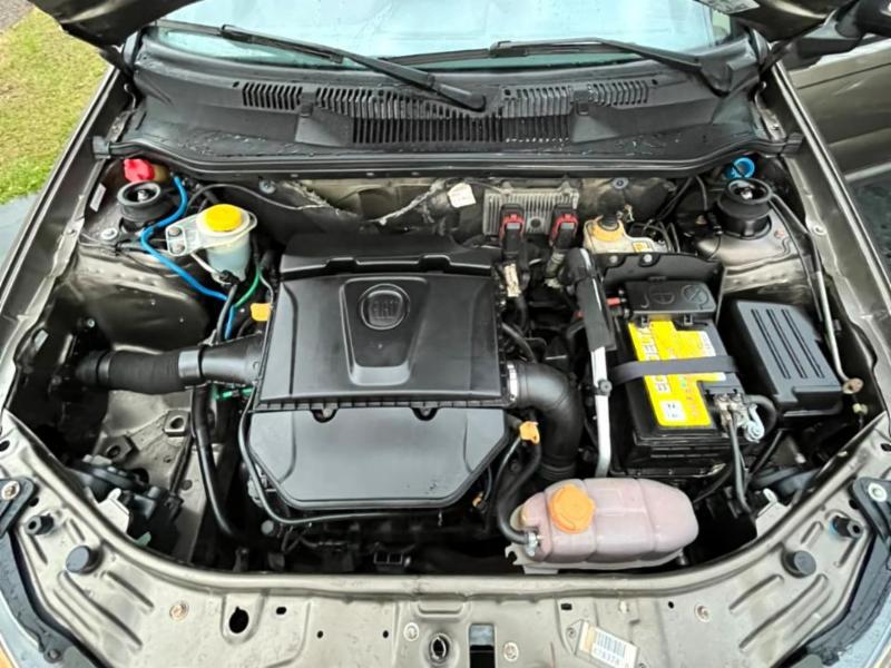 Fiat Strada Adventure1.8/ 1.8 LOCKER Flex CD - foto 7