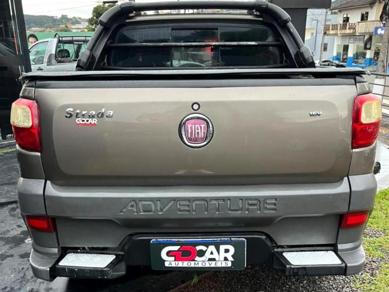 Fiat Strada Adventure1.8/ 1.8 LOCKER Flex CD - foto 8