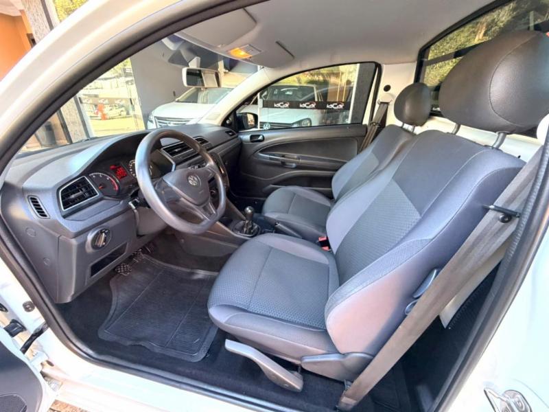 Volkswagen Saveiro Robust 1.6 Total Flex 8V - foto 7