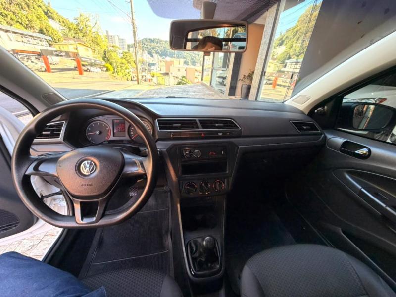 Volkswagen Saveiro Robust 1.6 Total Flex 8V - foto 8