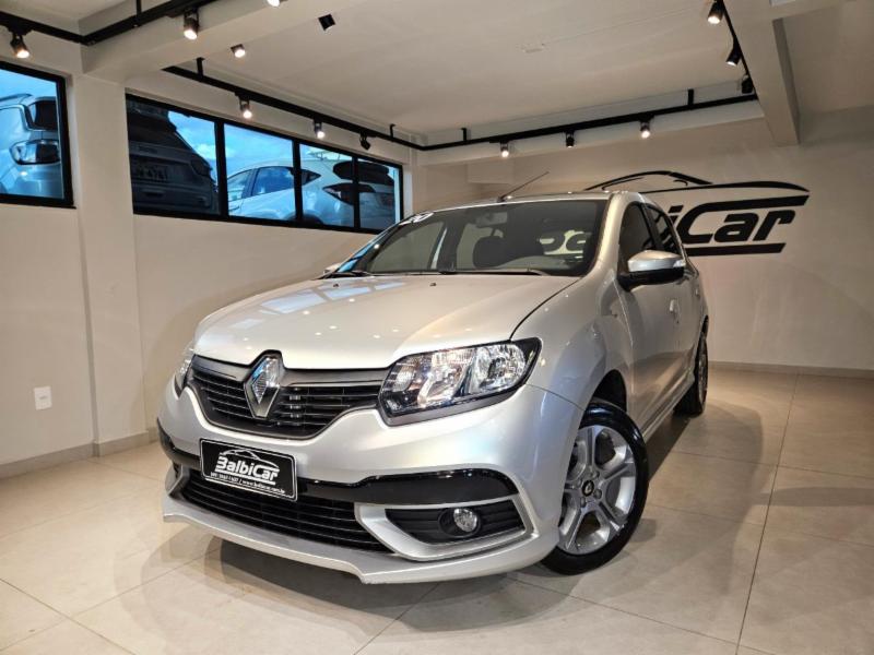 Renault SANDERO GT line Flex 1.6.16V 5p Aut.