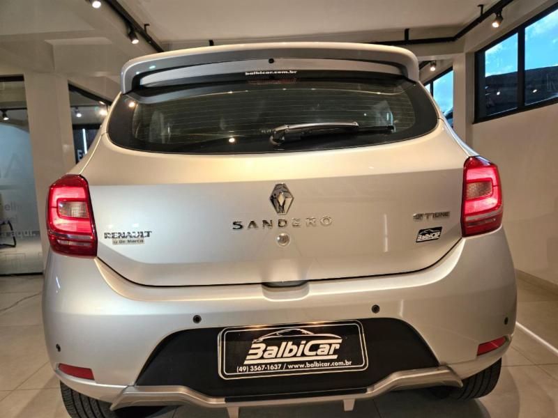 Renault SANDERO GT line Flex 1.6.16V 5p Aut. - foto 4