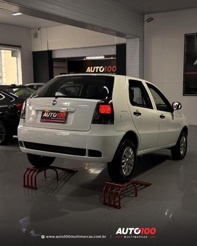 Fiat Palio Celebration 1.0 Fire Flex 8V 4p - foto 2