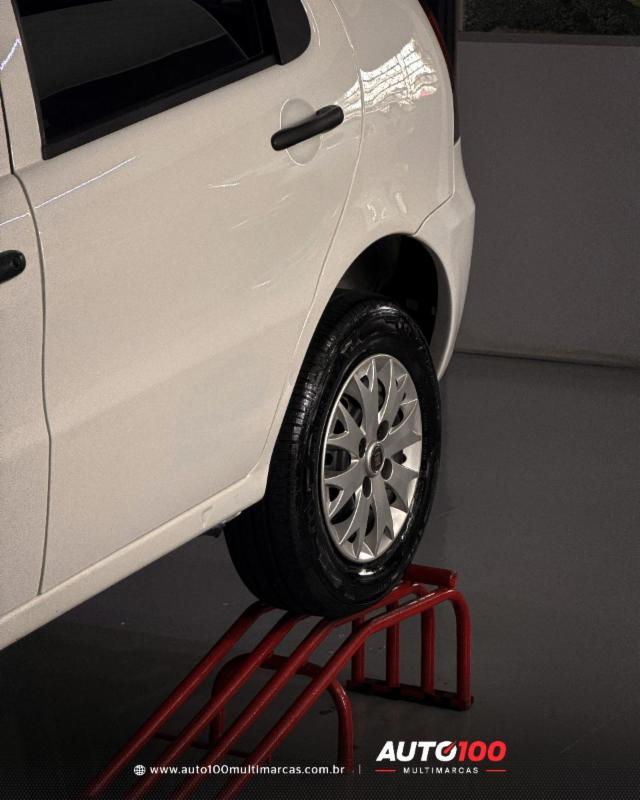 Fiat Palio Celebration 1.0 Fire Flex 8V 4p - foto 12