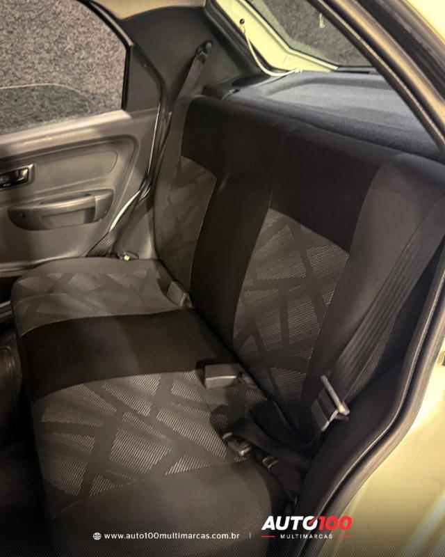 Fiat Palio Celebration 1.0 Fire Flex 8V 4p - foto 18