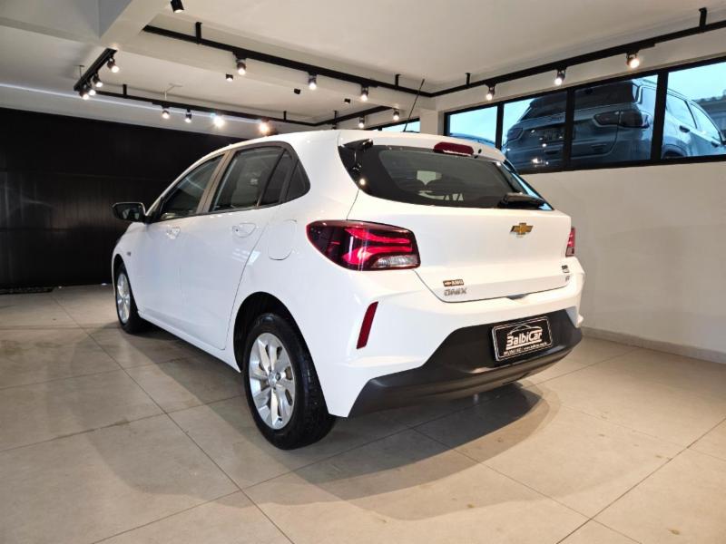 Chevrolet ONIX HATCH LT 1.0 12V Flex 5p Mec. - foto 3