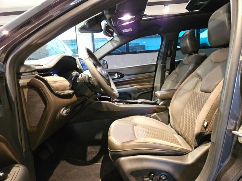 Jeep Commander Overland T270 1.3 TB Flex Aut. - foto 8