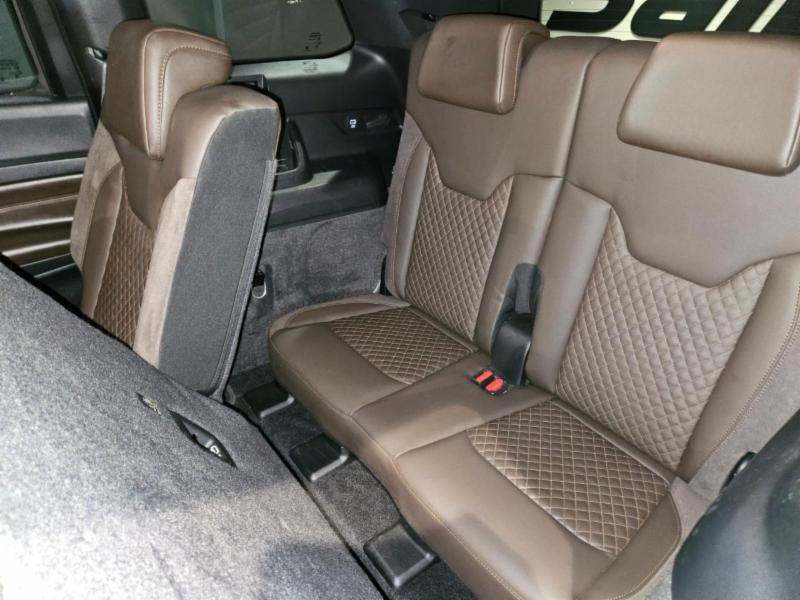 Jeep Commander Overland T270 1.3 TB Flex Aut. - foto 14