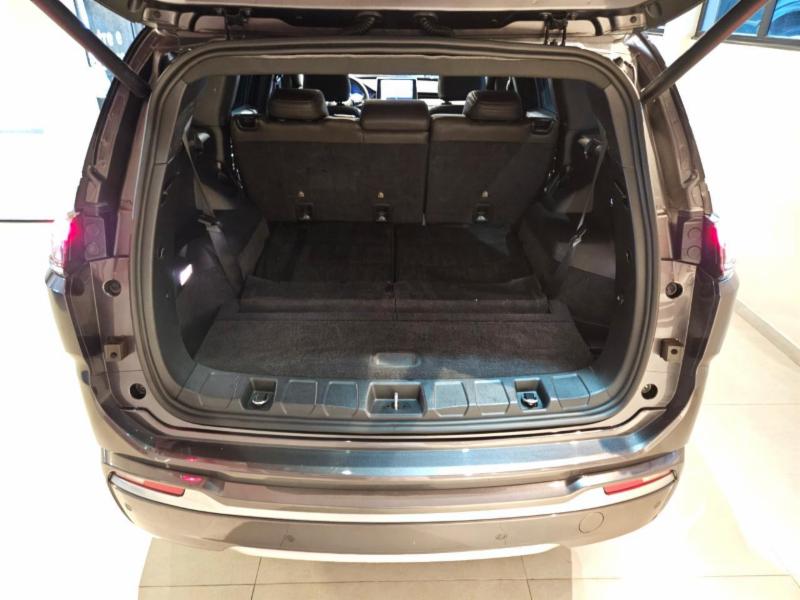 Jeep Commander Overland T270 1.3 TB Flex Aut. - foto 15