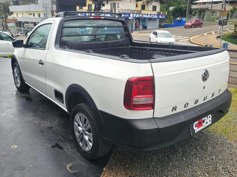 Volkswagen Saveiro Robust 1.6 Total Flex 8V - foto 6