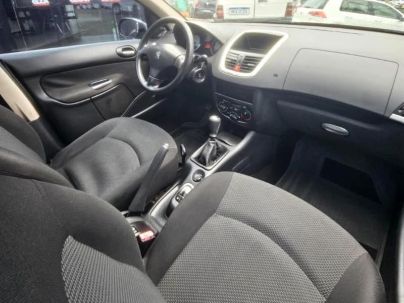 Peugeot 207 XR 1.4 Flex 8V 5p - foto 8