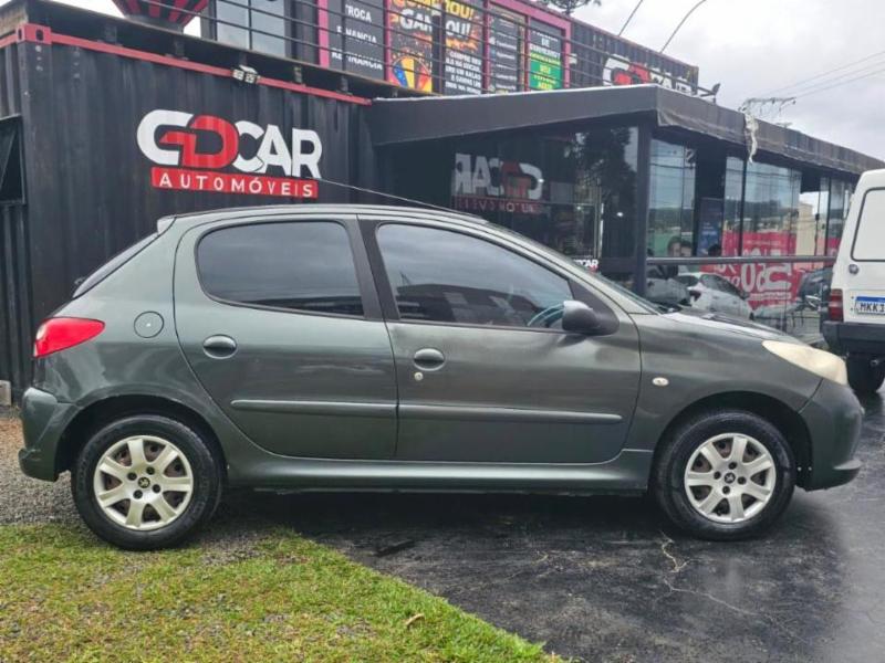 Peugeot 207 XR 1.4 Flex 8V 5p - foto 5