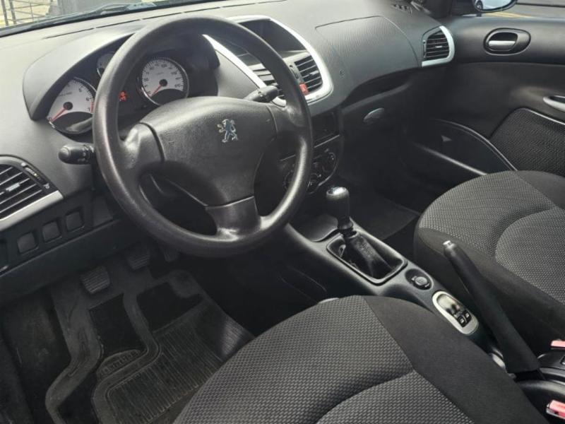 Peugeot 207 XR 1.4 Flex 8V 5p - foto 6