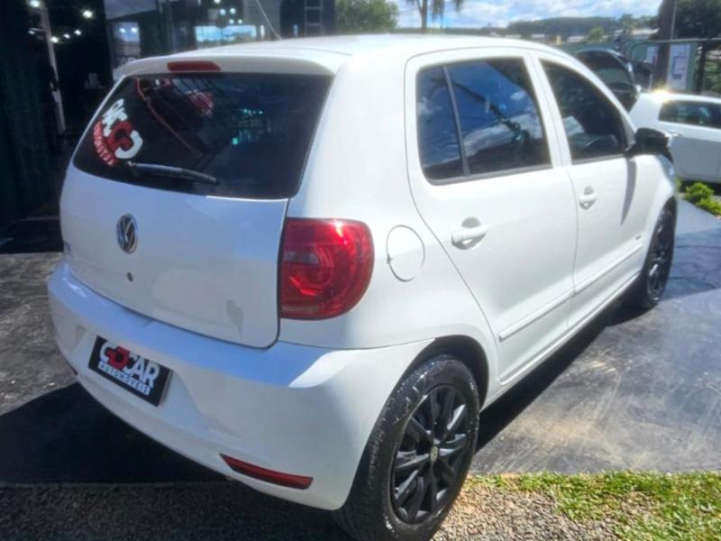 Volkswagen Fox 1.0 Mi Total Flex 8V 5p - foto 5
