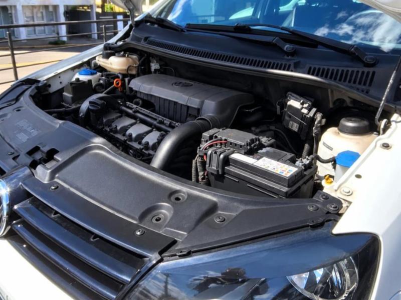 Volkswagen Fox 1.0 Mi Total Flex 8V 5p - foto 7