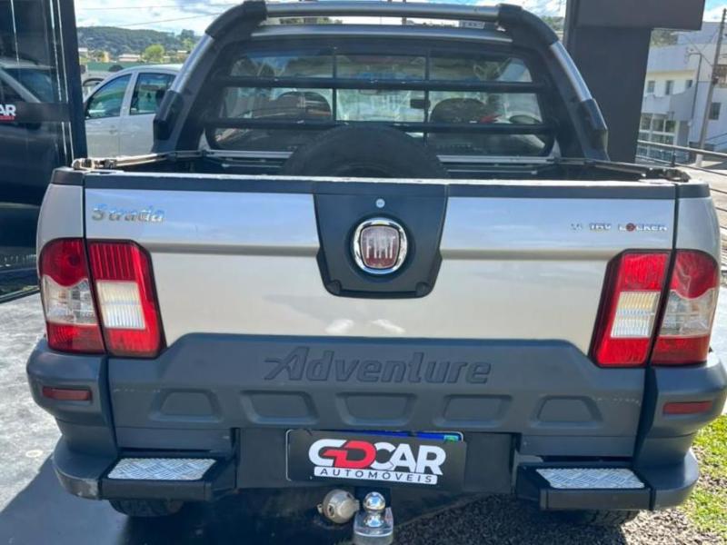 Fiat Strada Adventure1.8/ 1.8 LOCKER Flex CD - foto 5