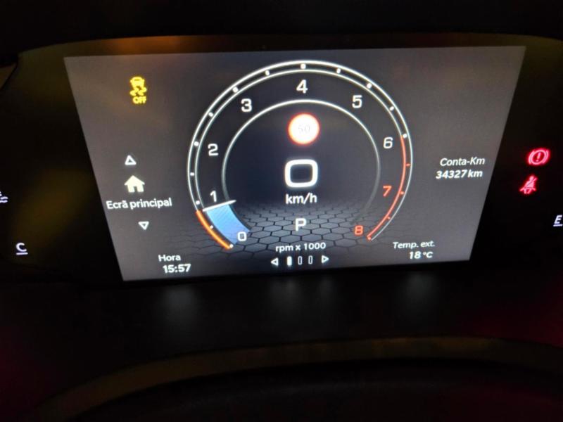 Jeep Renegade Long. T270 1.3 TB 4x2 Flex Aut. - foto 13