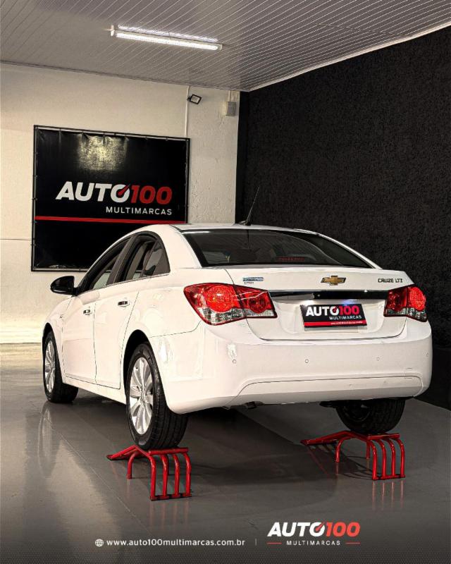Chevrolet CRUZE LTZ 1.8 16V FlexPower 4p Aut. - foto 13