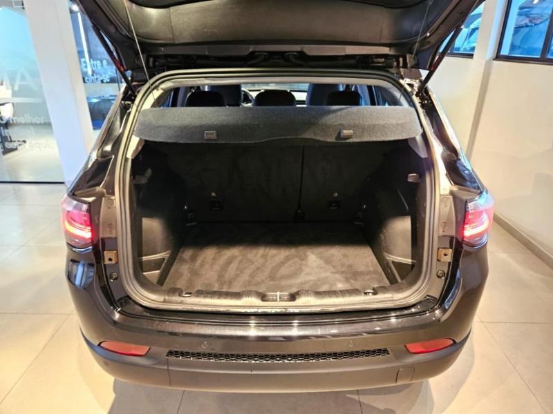 Jeep COMPASS LONG. T270 1.3 TB 4x2 Flex Aut. - foto 16